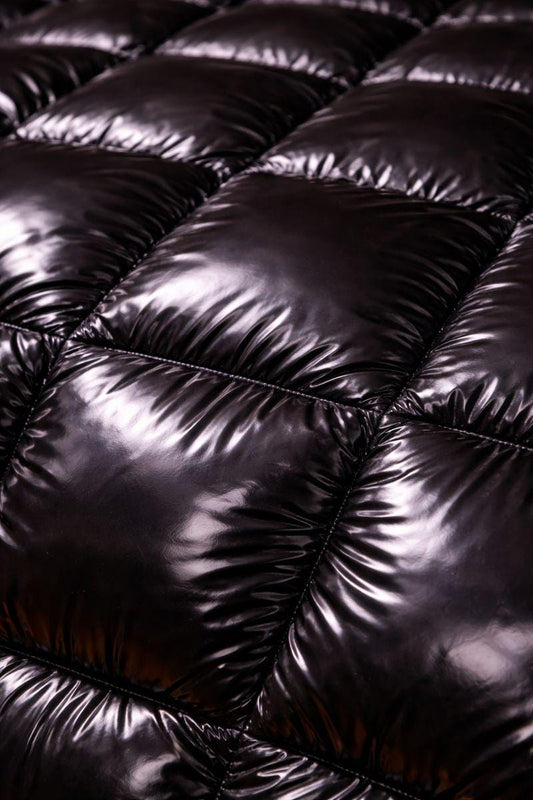 Double Bed Shiny Nylon Red and black Set with 2 Pillows