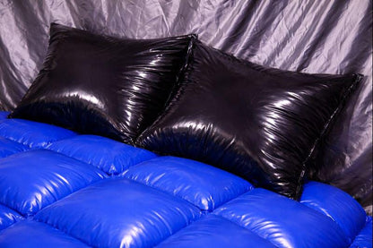 Double Bed Shiny Nylon Q Set with 2 Pillows
